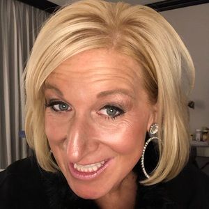 Meet your Posher, Sue